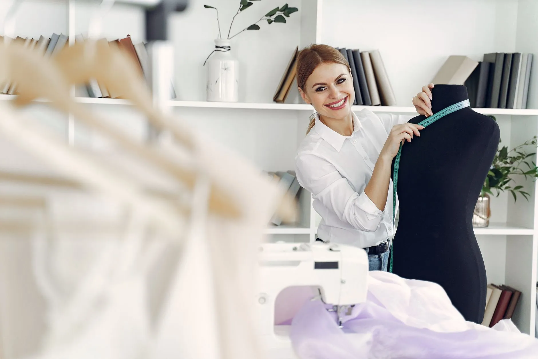 预混料与浓缩料在生猪不同生长阶段的应用效果对比分析
